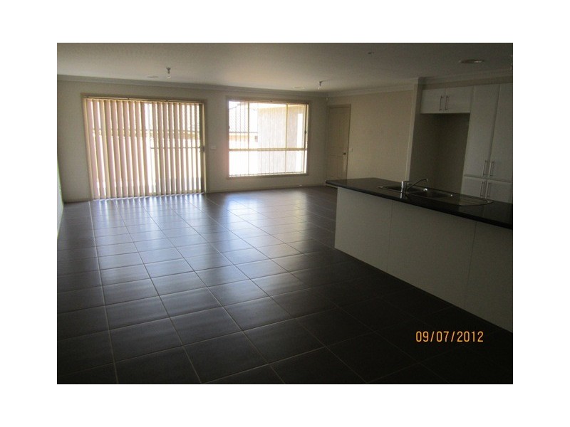 9 Walpole close, Kelso NSW 2795