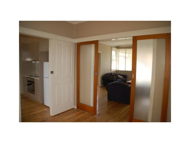 66 Mitre St, Bathurst NSW 2795