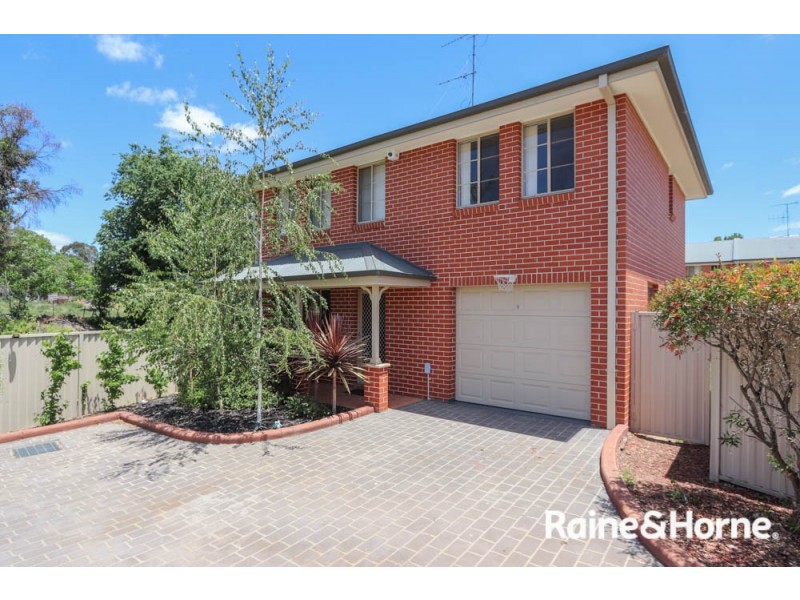 7/130 Howick Street, Bathurst NSW 2795