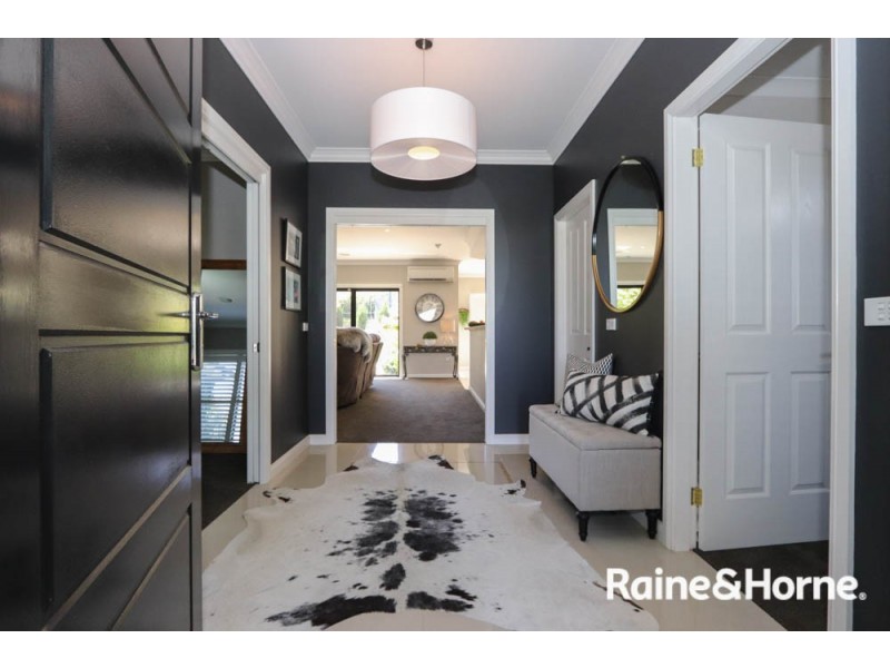 73 McBrien Drive, Kelso NSW 2795