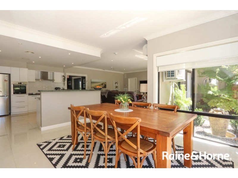 73 McBrien Drive, Kelso NSW 2795