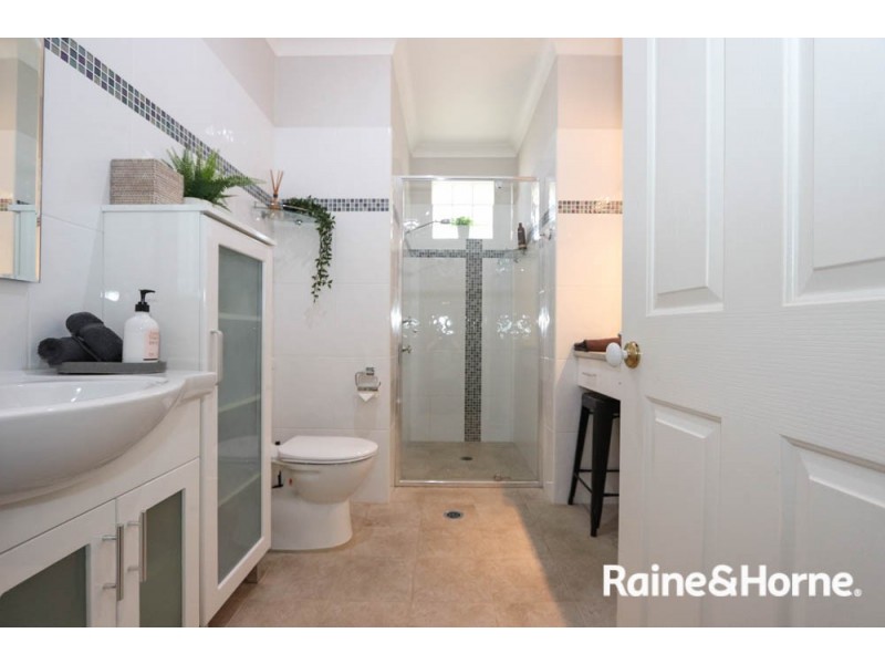73 McBrien Drive, Kelso NSW 2795
