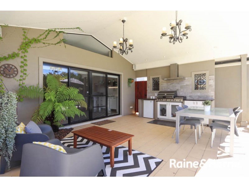 73 McBrien Drive, Kelso NSW 2795