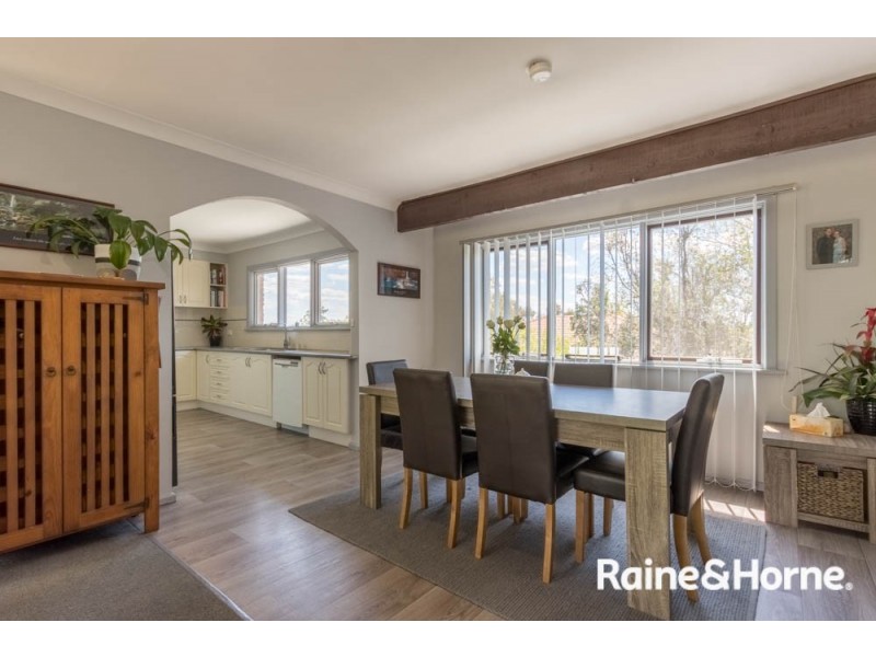 12 Barega Place, Kelso NSW 2795