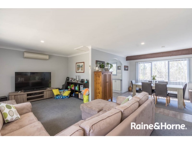 12 Barega Place, Kelso NSW 2795