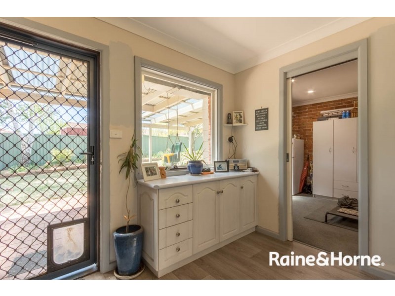12 Barega Place, Kelso NSW 2795