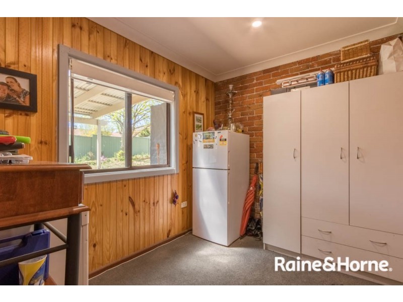12 Barega Place, Kelso NSW 2795
