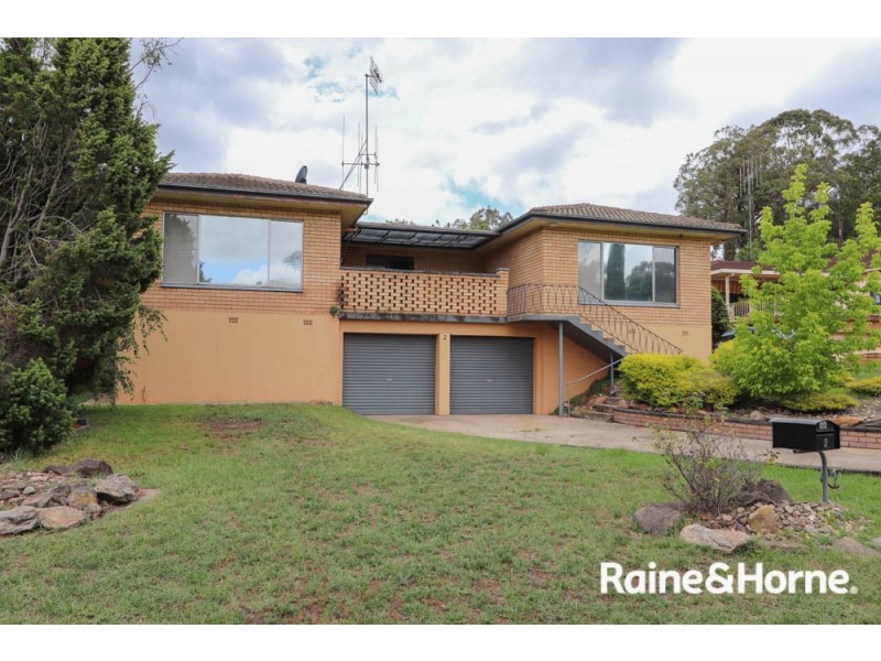 2 Casey Circuit, West Bathurst NSW 2795