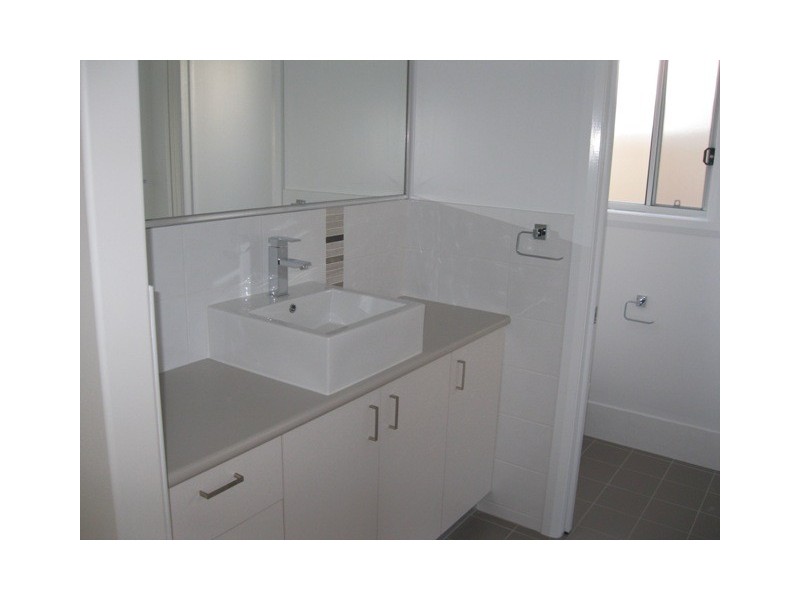 2/117 Morrisset, Bathurst NSW 2795