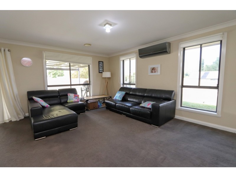 45 Marsden Lane, Bathurst NSW 2795