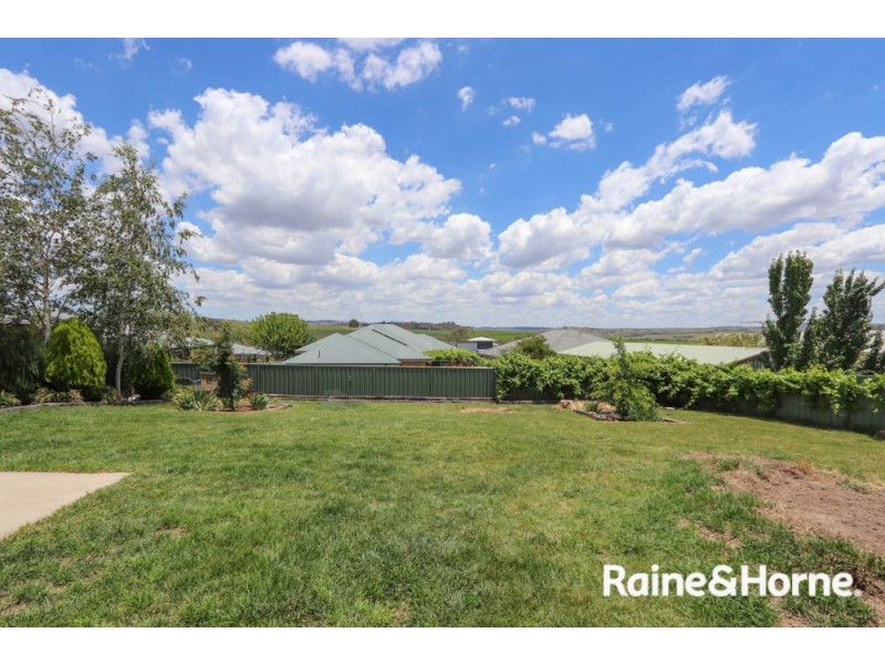 5 Barney Street, Windradyne NSW 2795