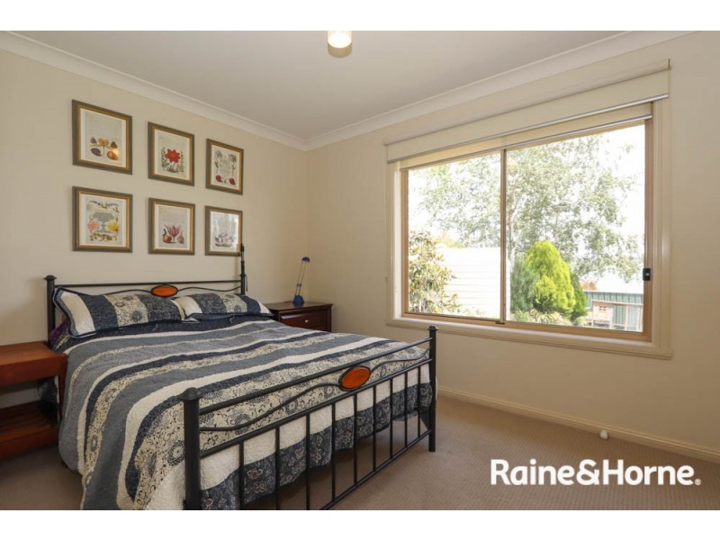 5 Barney Street, Windradyne NSW 2795
