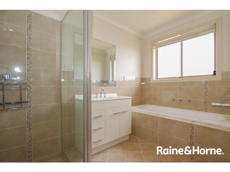 5 Barney Street, Windradyne NSW 2795