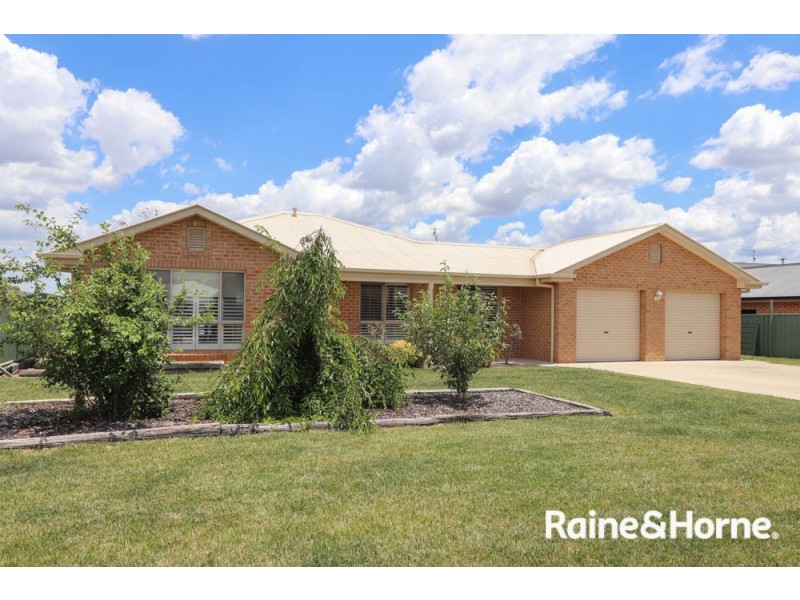 5 Barney Street, Windradyne NSW 2795