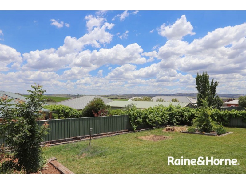 5 Barney Street, Windradyne NSW 2795