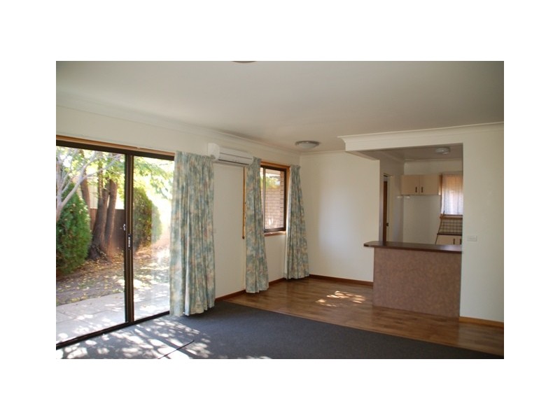 3/319 Howick, Bathurst NSW 2795