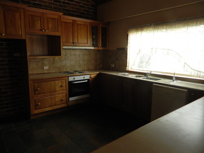 460 Eleven Mile Dr, Bathurst NSW 2795