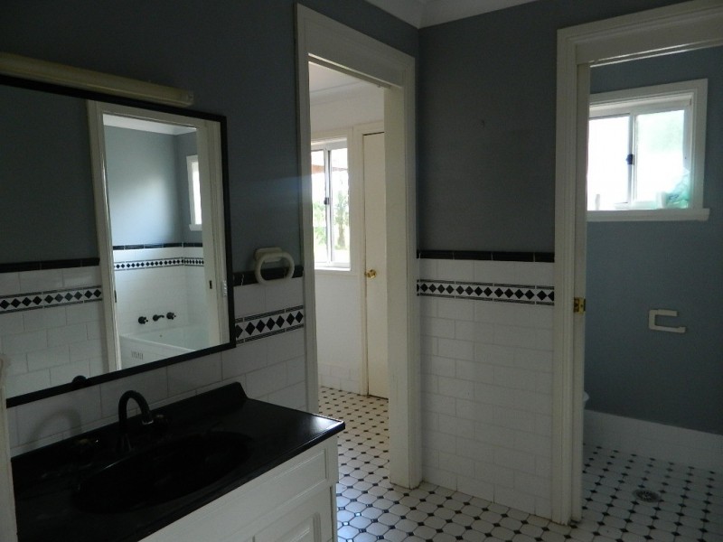 460 Eleven Mile Dr, Bathurst NSW 2795