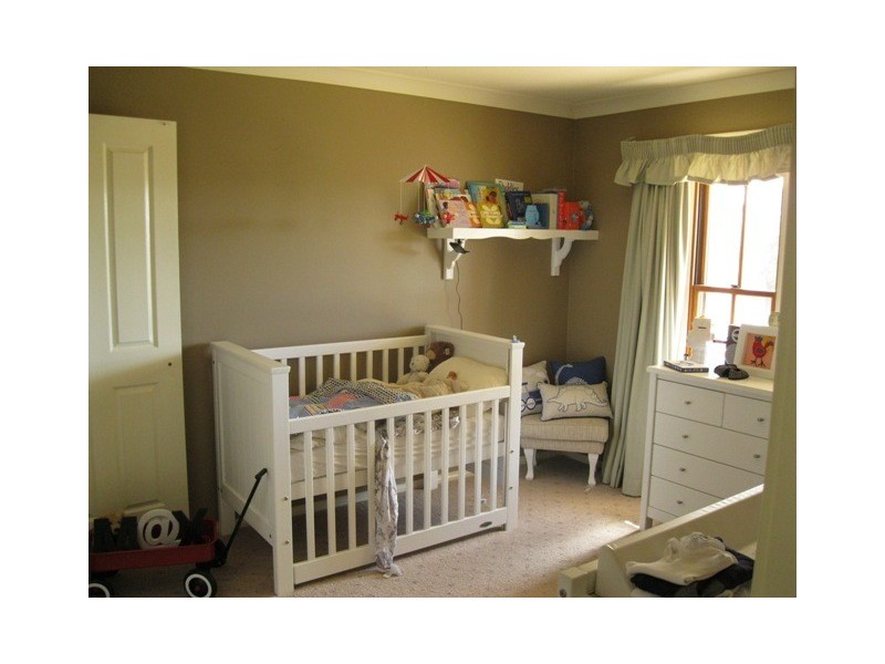 8 honeysuckle, Bathurst NSW 2795