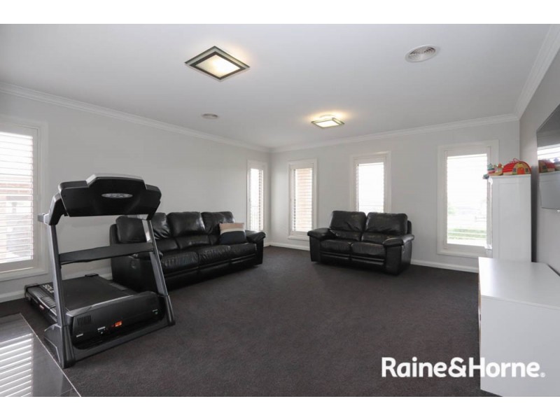 5 Ridgeview Close, White Rock NSW 2795