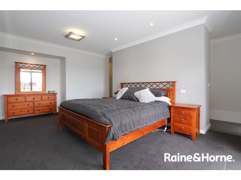 5 Ridgeview Close, White Rock NSW 2795