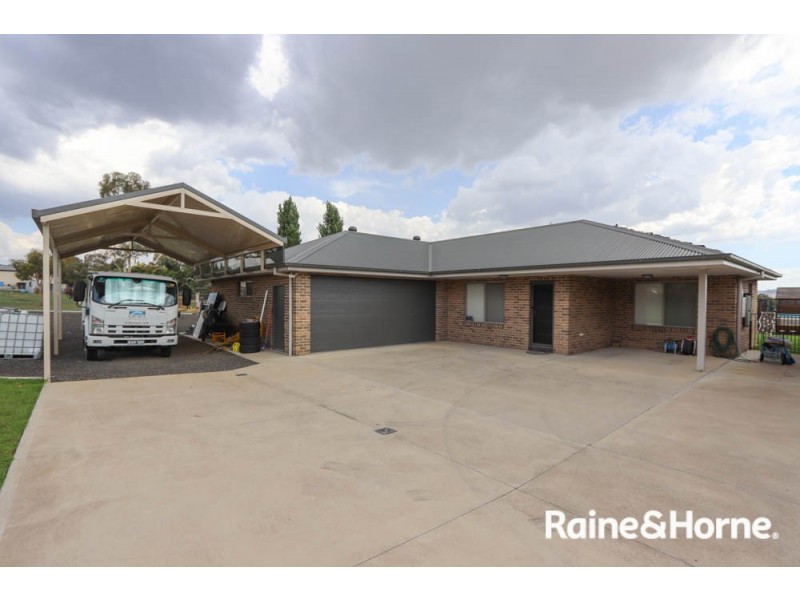 5 Ridgeview Close, White Rock NSW 2795