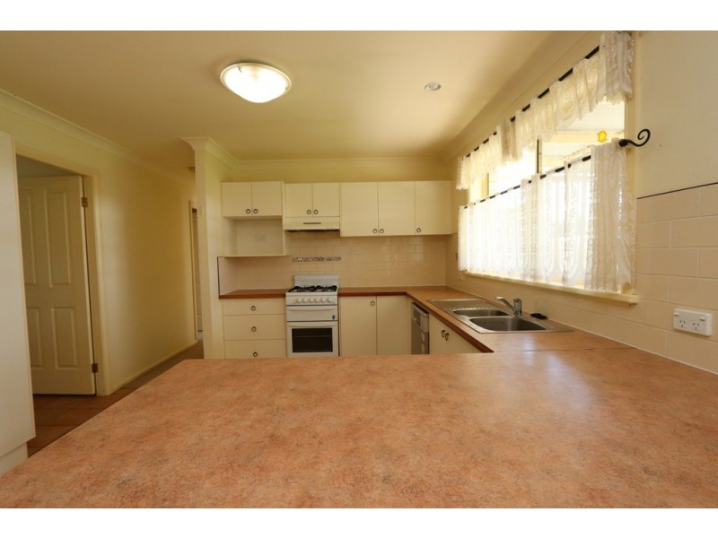 20 Hamilton St, Eglinton NSW 2795