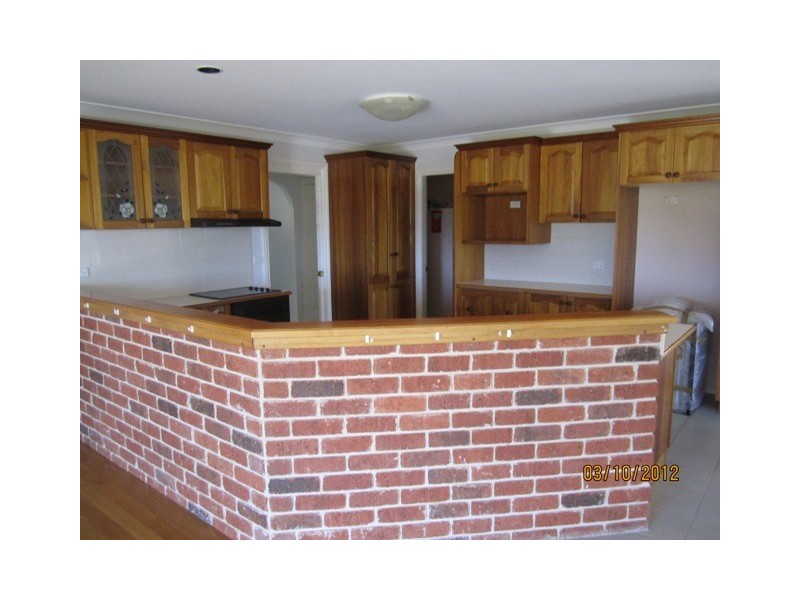 35 Windamere Ln, Bathurst NSW 2795