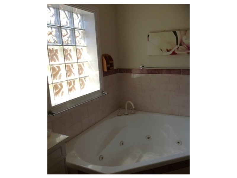 14 Godfrey St, Bathurst NSW 2795