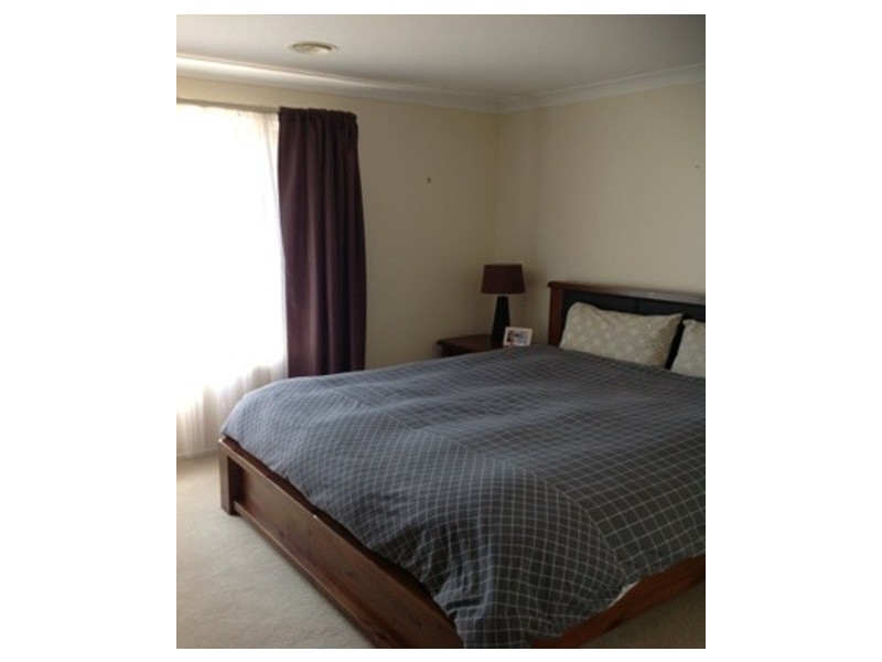14 Godfrey St, Bathurst NSW 2795