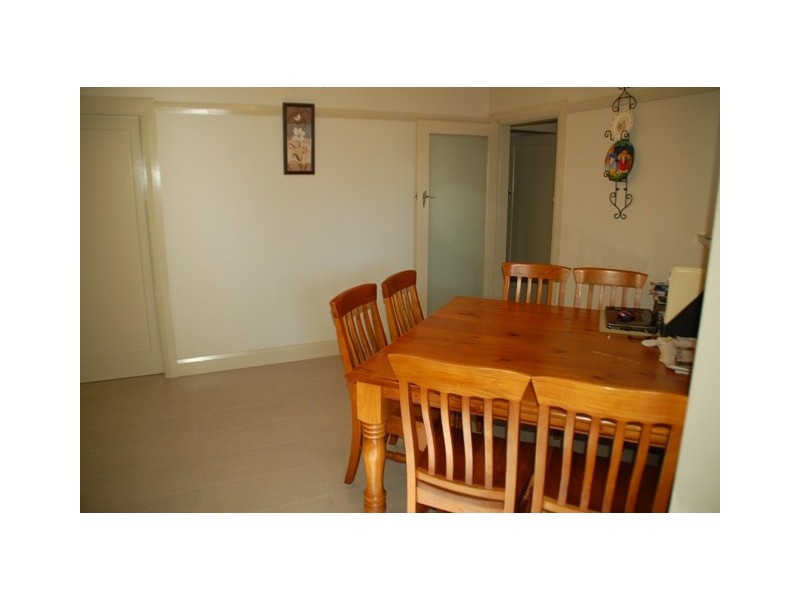 92 Mitre St, Bathurst NSW 2795