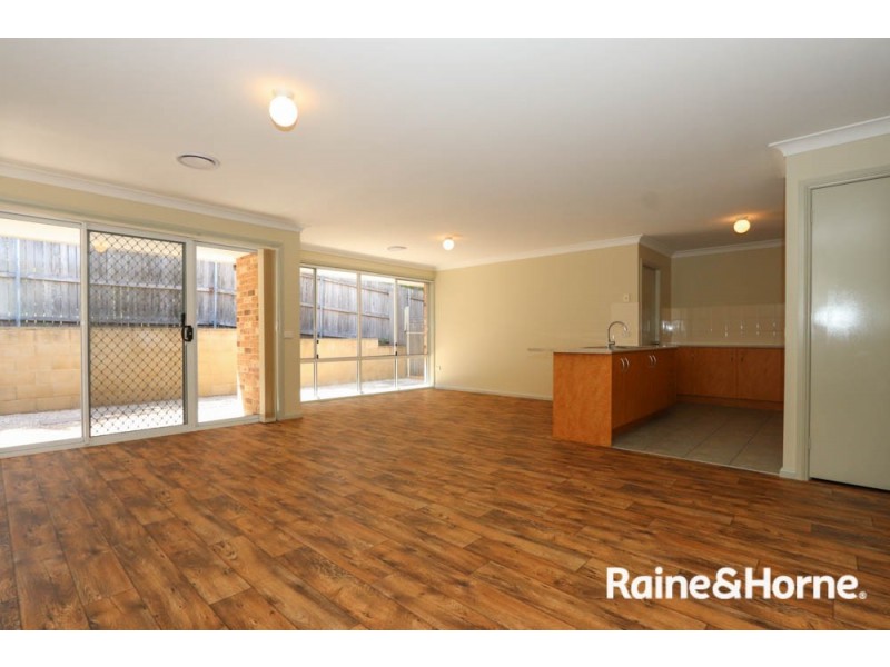 8/159a Stewart Street, Bathurst NSW 2795