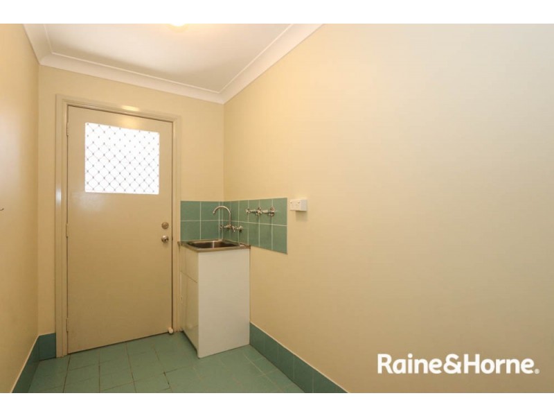 8/159a Stewart Street, Bathurst NSW 2795