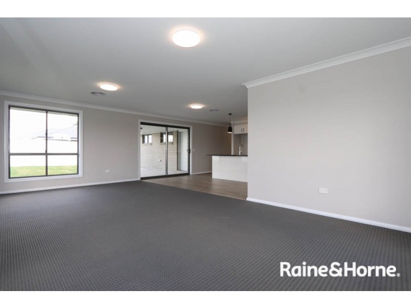 52 Fraser Drive, Eglinton NSW 2795