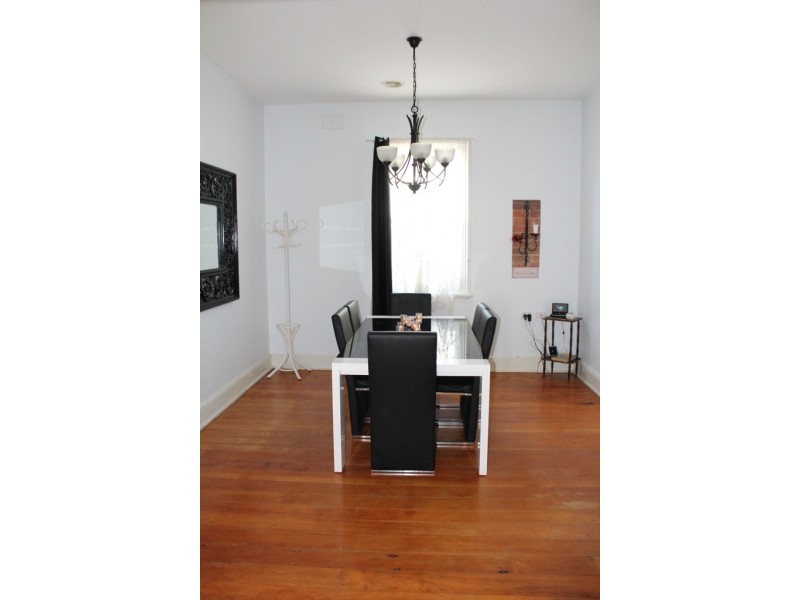 60 Morrisset Street, Bathurst NSW 2795