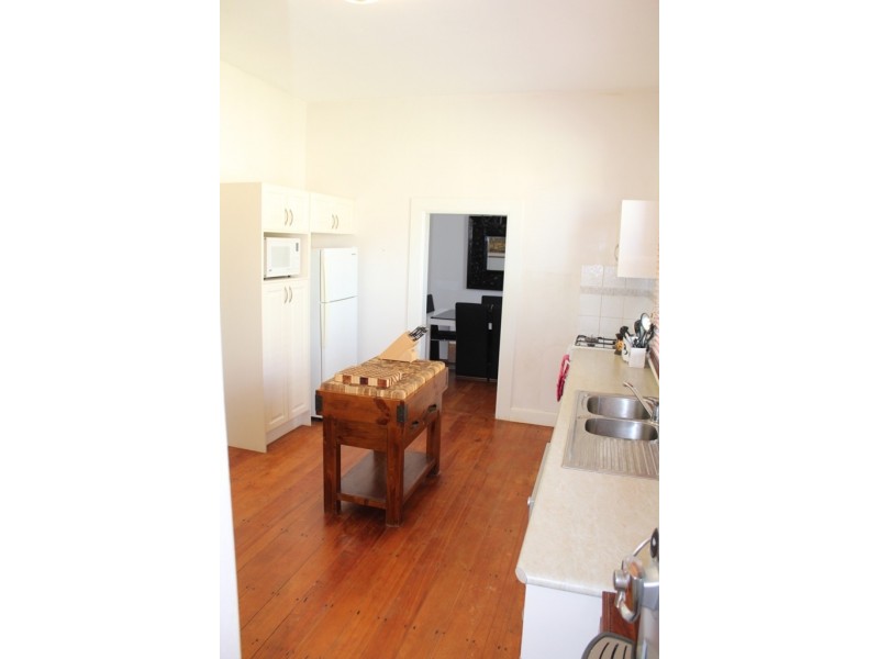 60 Morrisset Street, Bathurst NSW 2795