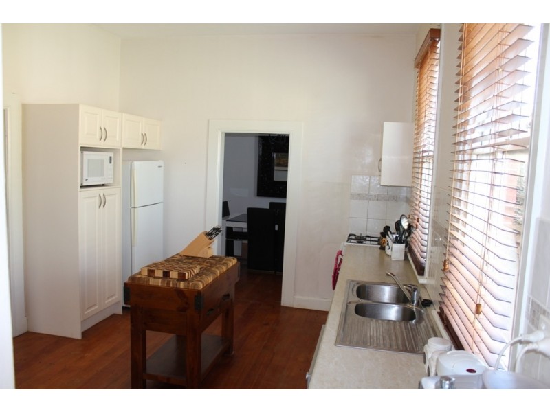 60 Morrisset Street, Bathurst NSW 2795