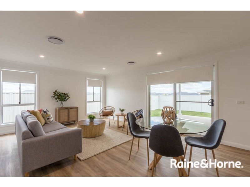 48 Fraser Drive, Eglinton NSW 2795