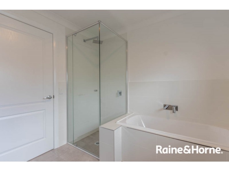 48 Fraser Drive, Eglinton NSW 2795