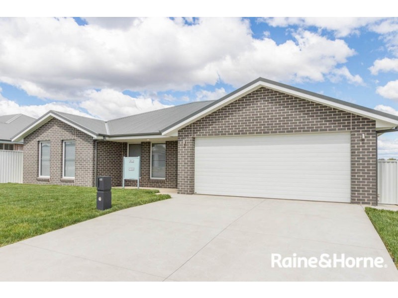 48 Fraser Drive, Eglinton NSW 2795