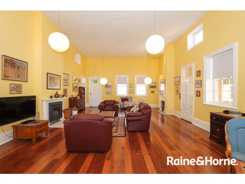 1 Davis Street, Sofala NSW 2795