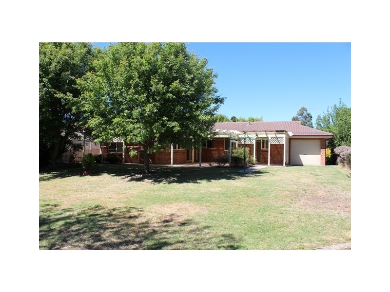 49 Abercrombie Dr, Bathurst NSW 2795