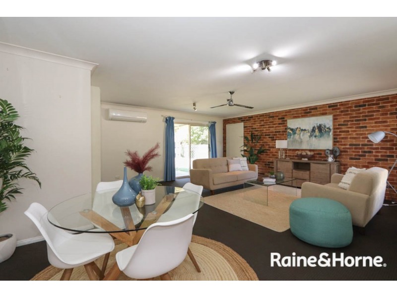 11 Peacock Street, Eglinton NSW 2795