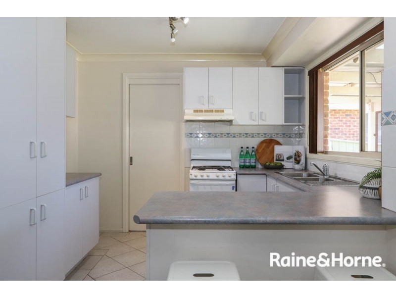 11 Peacock Street, Eglinton NSW 2795