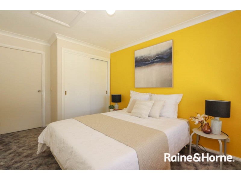 11 Peacock Street, Eglinton NSW 2795