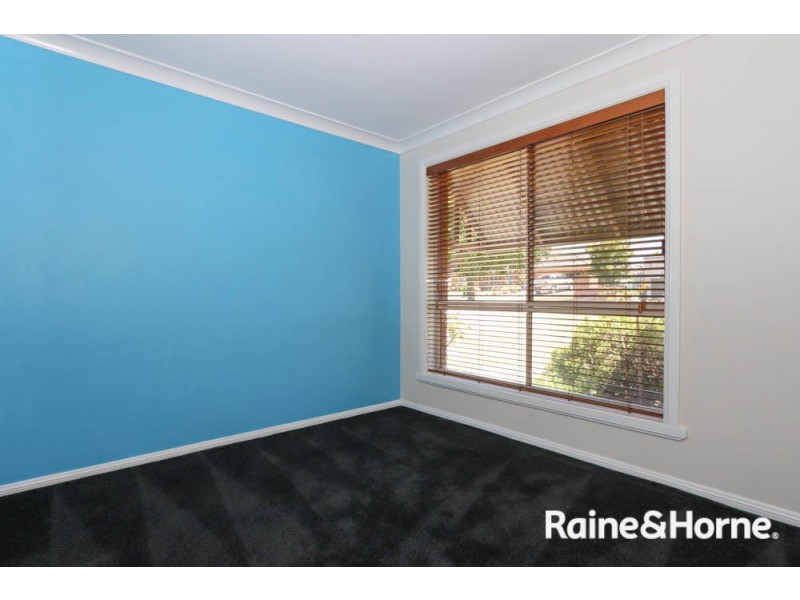 11 Peacock Street, Eglinton NSW 2795