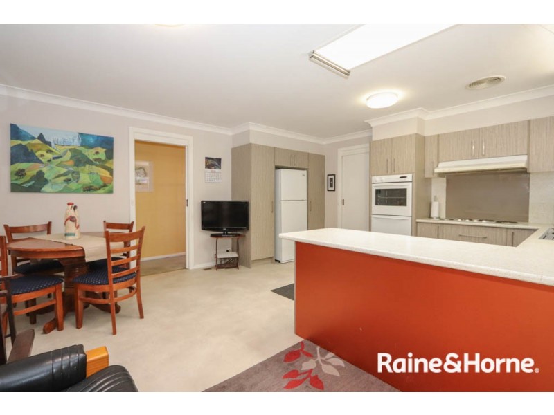 13 Bullock Place, Kelso NSW 2795