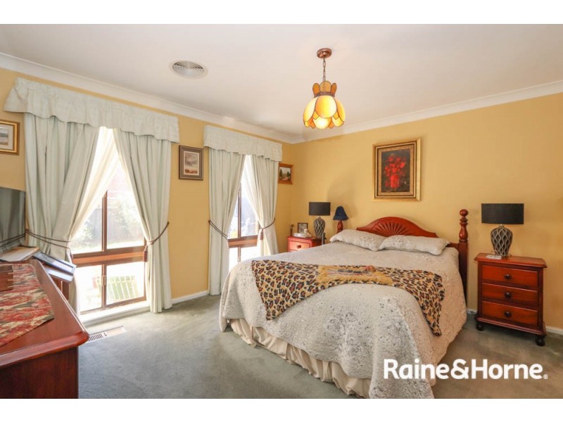 13 Bullock Place, Kelso NSW 2795