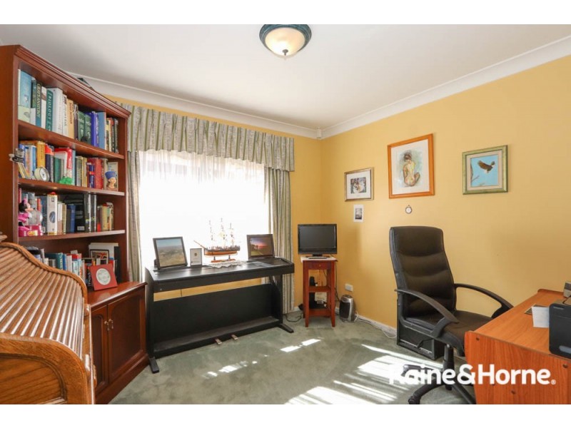 13 Bullock Place, Kelso NSW 2795