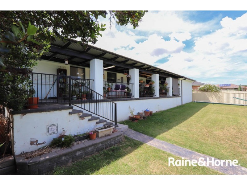 14 Jarrah Court, Kelso NSW 2795